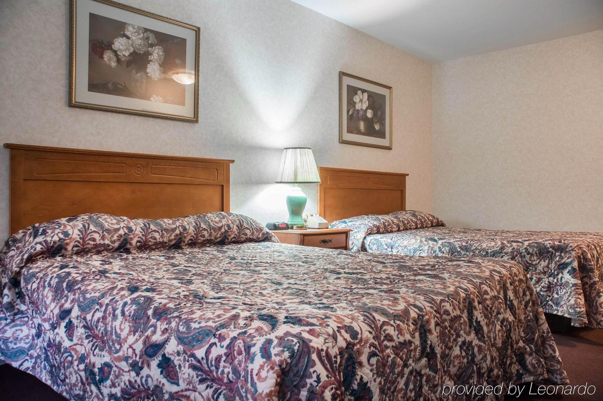 Econo Lodge By The Falls Niagara Falls Exterior photo