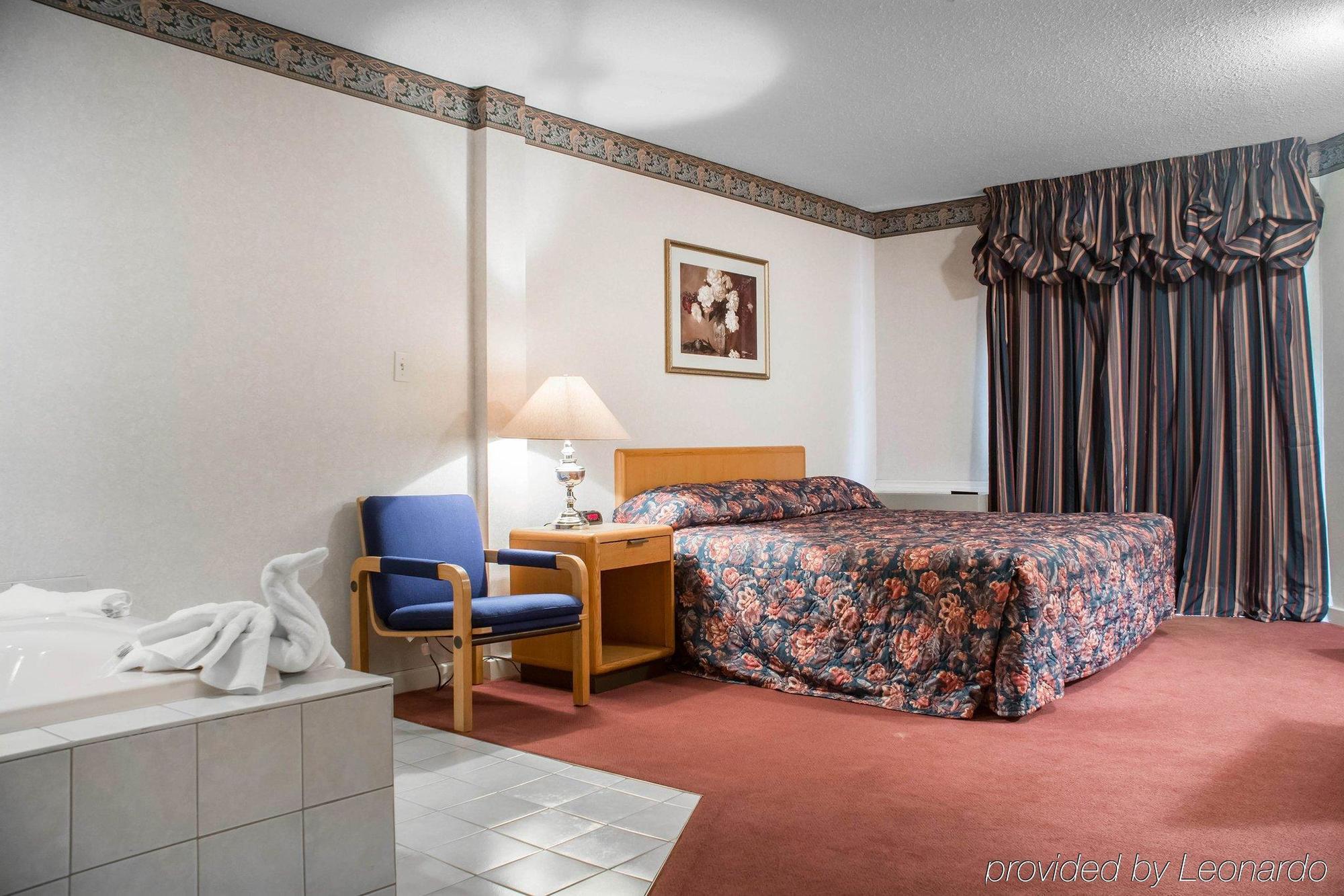 Econo Lodge By The Falls Niagara Falls Exterior photo